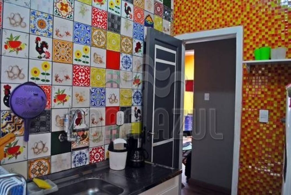 Apartamento à venda com 2 quartos, 75m² - Foto 4