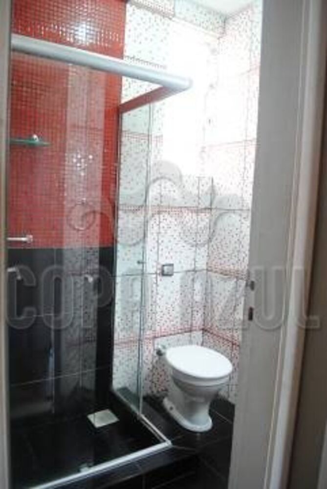 Apartamento à venda com 2 quartos, 75m² - Foto 2
