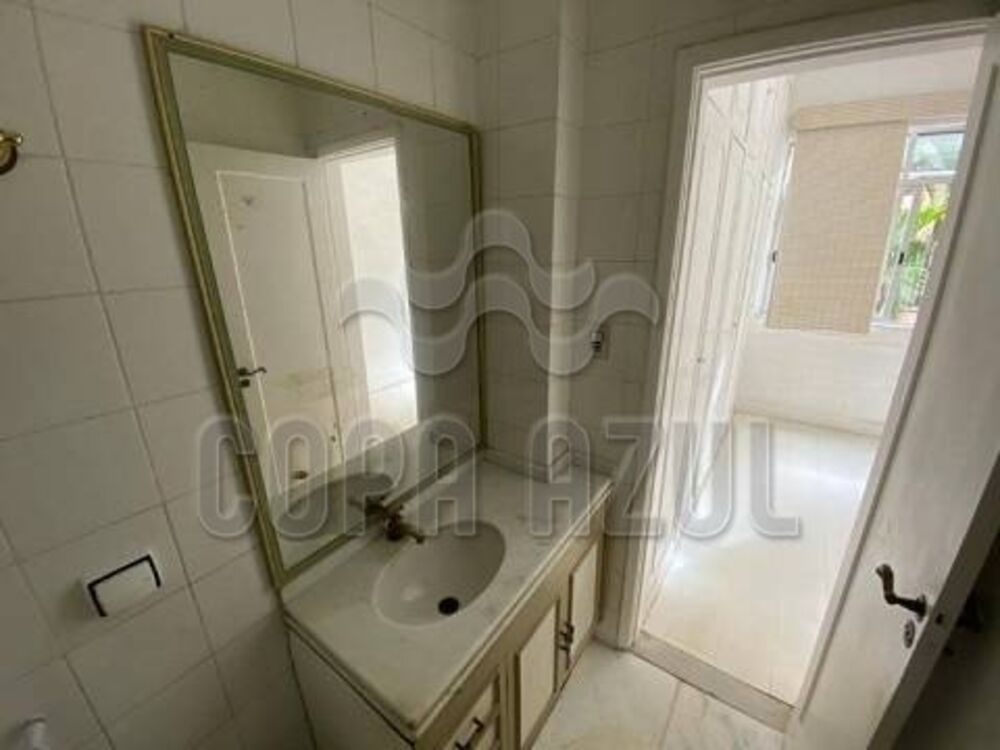 Apartamento à venda com 1 quarto, 40m² - Foto 12