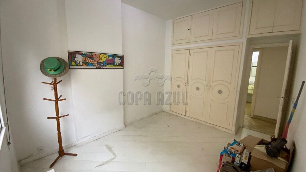 Apartamento à venda com 3 quartos, 94m² - Foto 8
