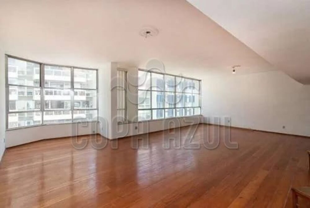 Cobertura à venda com 4 quartos, 460m² - Foto 1