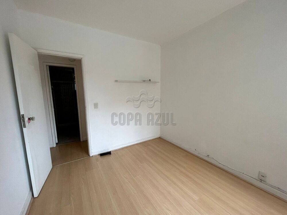 Apartamento à venda com 3 quartos, 76m² - Foto 7