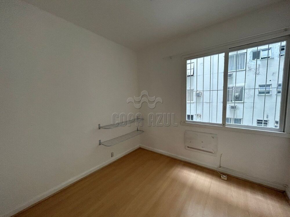 Apartamento à venda com 3 quartos, 76m² - Foto 9