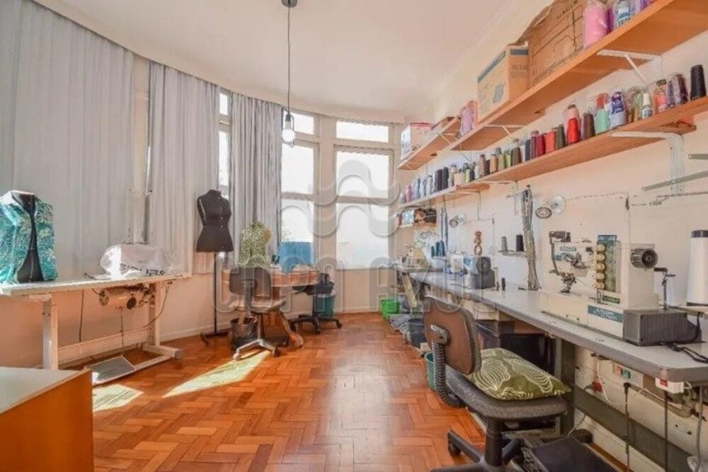 Apartamento à venda com 4 quartos, 190m² - Foto 14