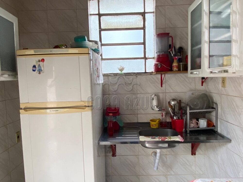 Casa à venda com 2 quartos, 75m² - Foto 14