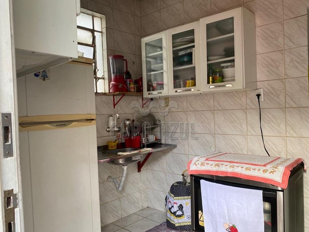 Casa à venda com 2 quartos, 75m² - Foto 13