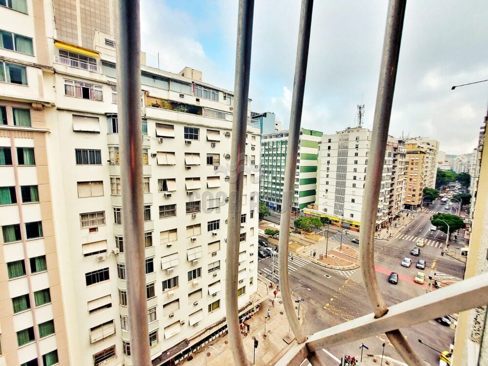 Apartamento à venda com 3 quartos, 124m² - Foto 19