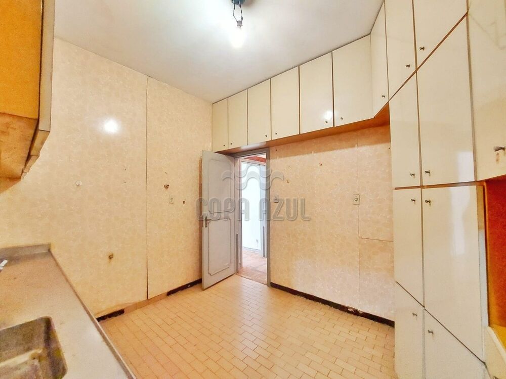 Apartamento à venda com 3 quartos, 124m² - Foto 7