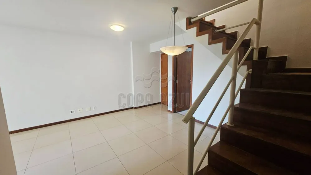 Cobertura, 3 quartos, 208 m² - Foto 1