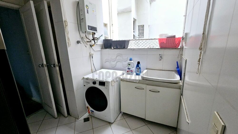 Apartamento à venda com 4 quartos, 225m² - Foto 10