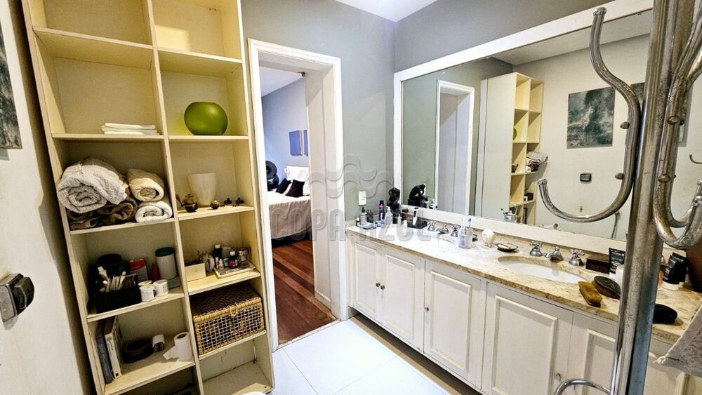 Apartamento à venda com 4 quartos, 225m² - Foto 6