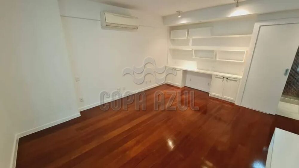 Apartamento à venda com 3 quartos, 198m² - Foto 7