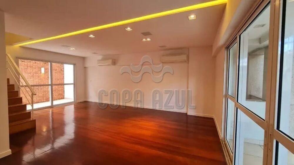 Apartamento à venda com 3 quartos, 198m² - Foto 4