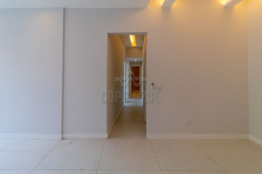 Apartamento à venda com 3 quartos, 112m² - Foto 10
