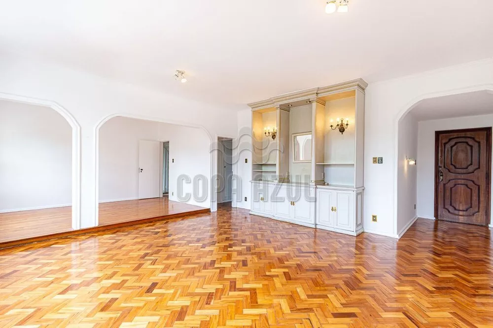 Apartamento à venda com 2 quartos, 116m² - Foto 1