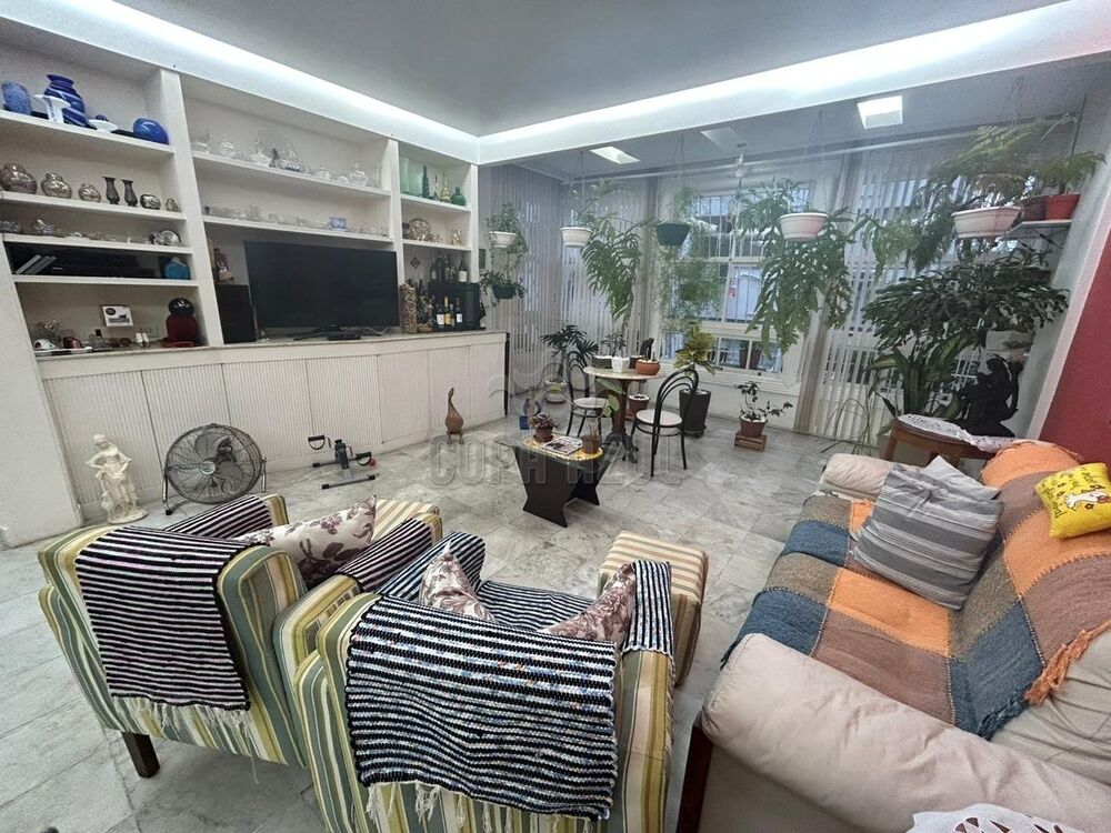 Apartamento, 3 quartos, 140 m² - Foto 1