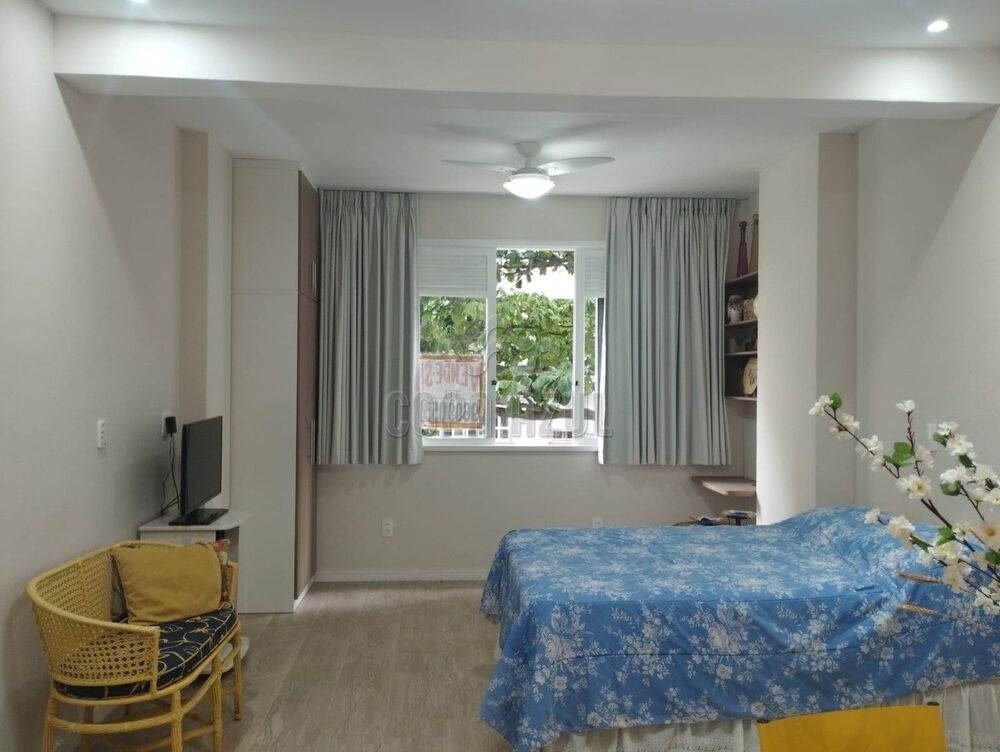 Apartamento à venda com 1 quarto, 45m² - Foto 7