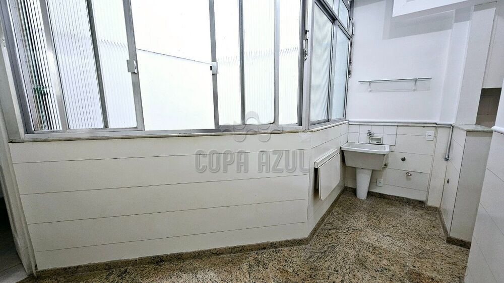Apartamento à venda com 3 quartos, 121m² - Foto 16