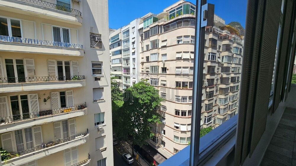 Apartamento à venda com 3 quartos, 121m² - Foto 7