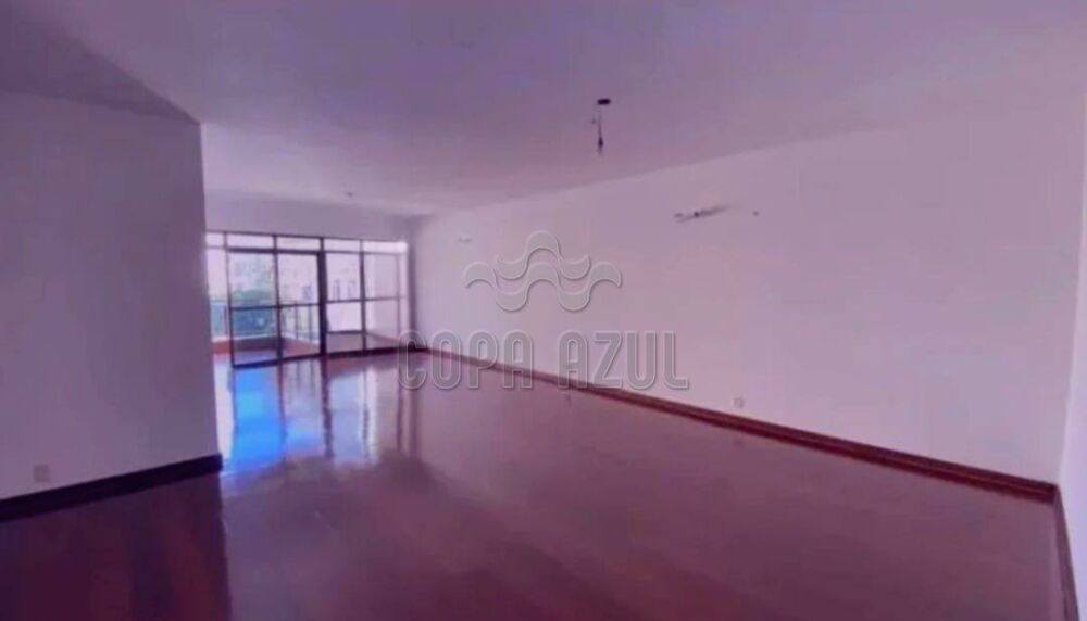 Apartamento à venda com 3 quartos, 190m² - Foto 4