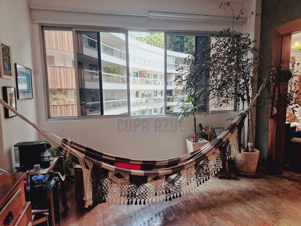 Apartamento à venda com 3 quartos, 96m² - Foto 3