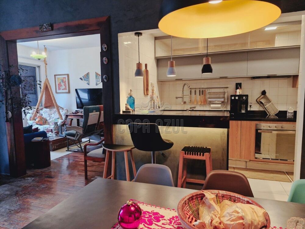 Apartamento à venda com 3 quartos, 96m² - Foto 1