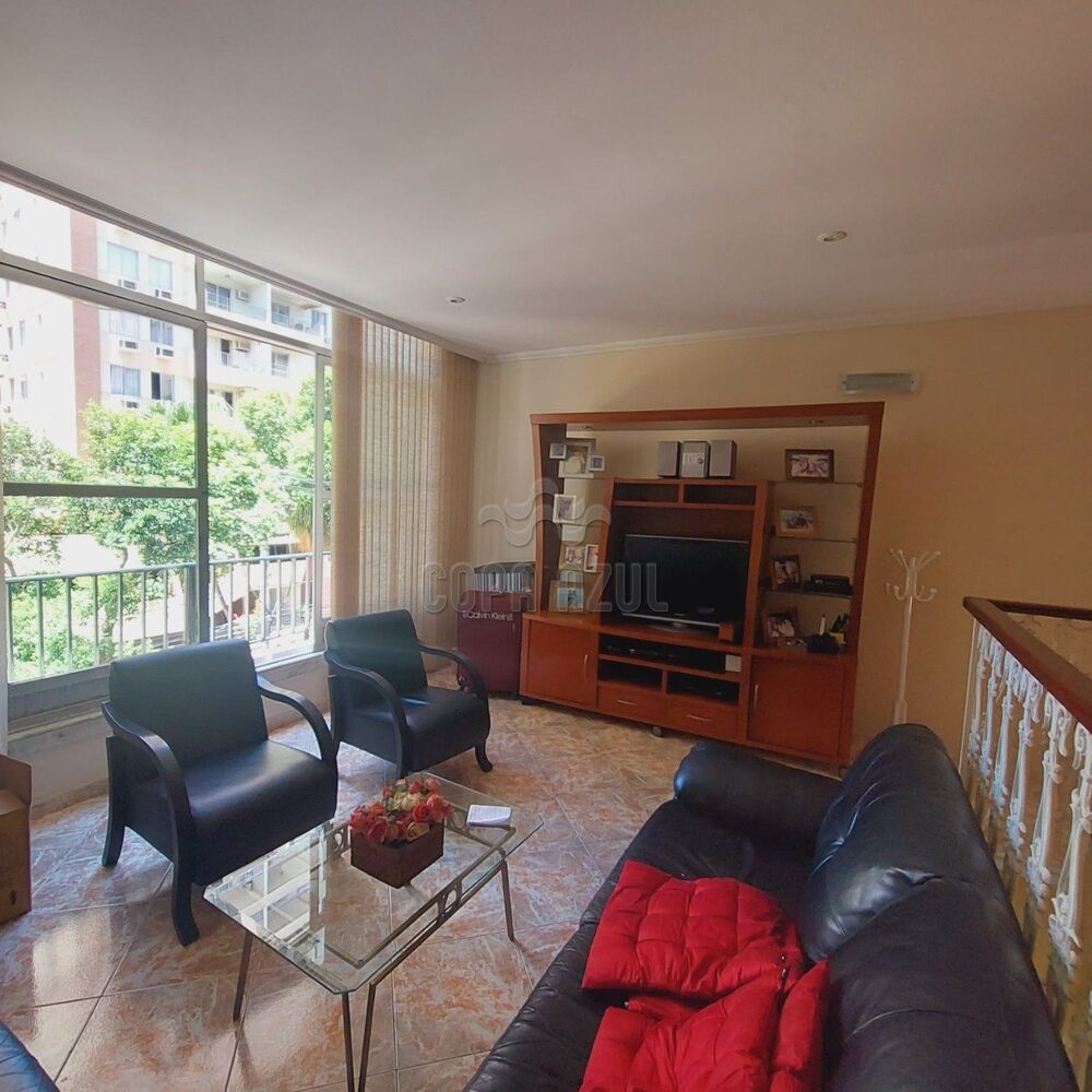 Casa, 3 quartos, 204 m² - Foto 2