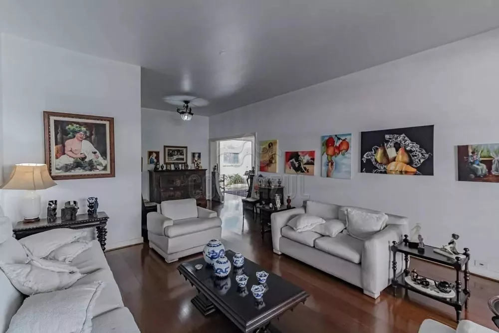 Apartamento, 3 quartos, 206 m² - Foto 1
