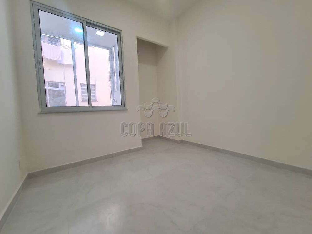 Apartamento à venda com 1 quarto, 40m² - Foto 13