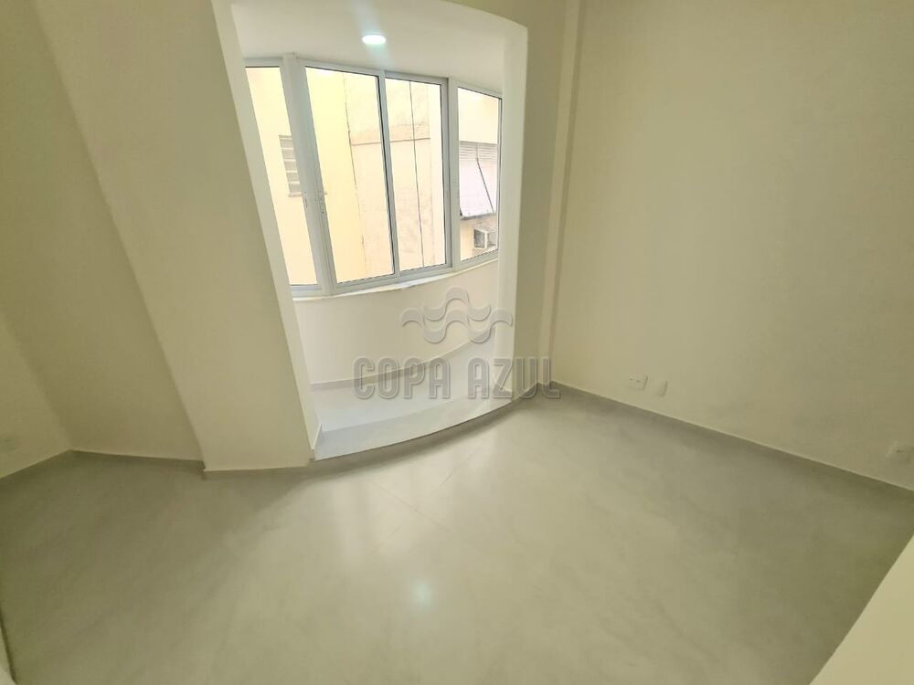 Apartamento à venda com 1 quarto, 40m² - Foto 8