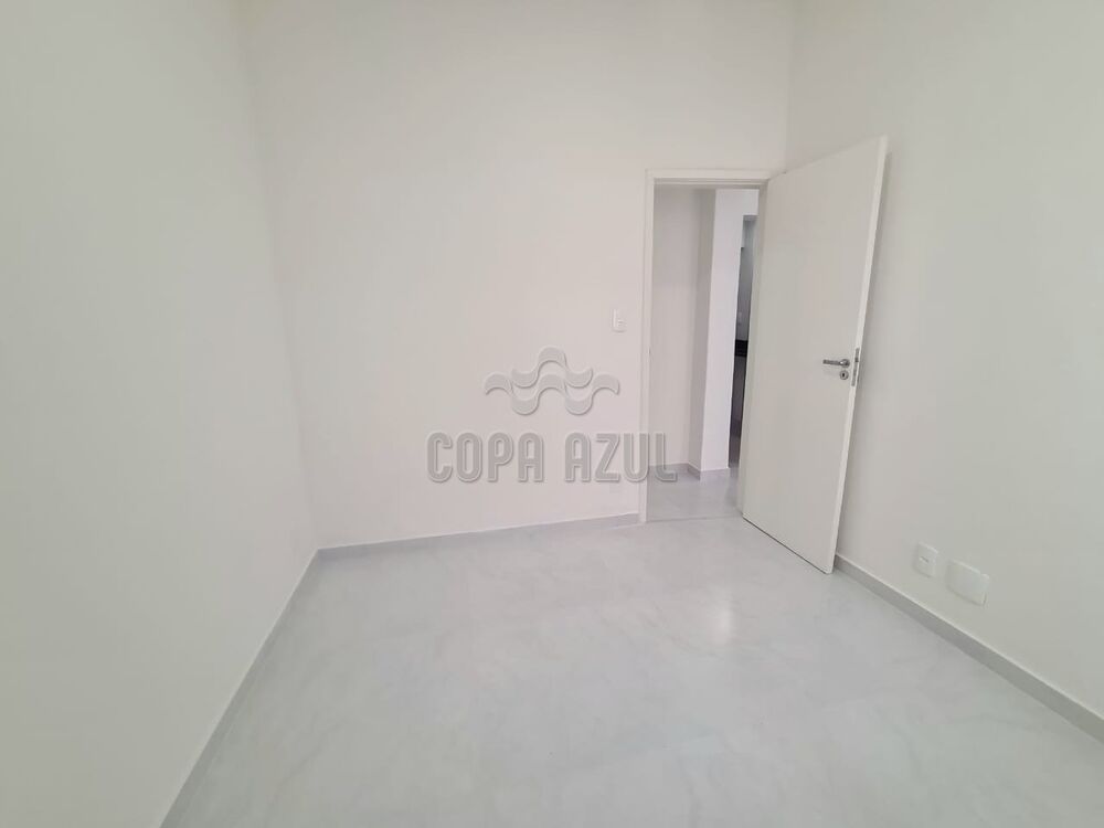 Apartamento à venda com 1 quarto, 40m² - Foto 10