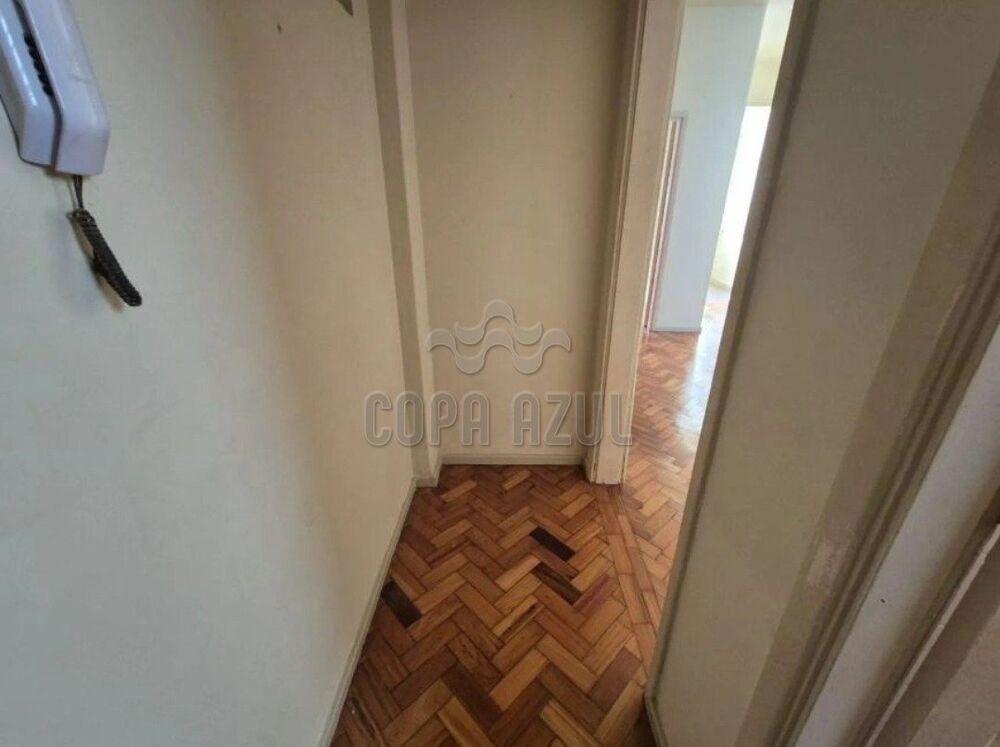 Apartamento à venda com 1 quarto, 44m² - Foto 13