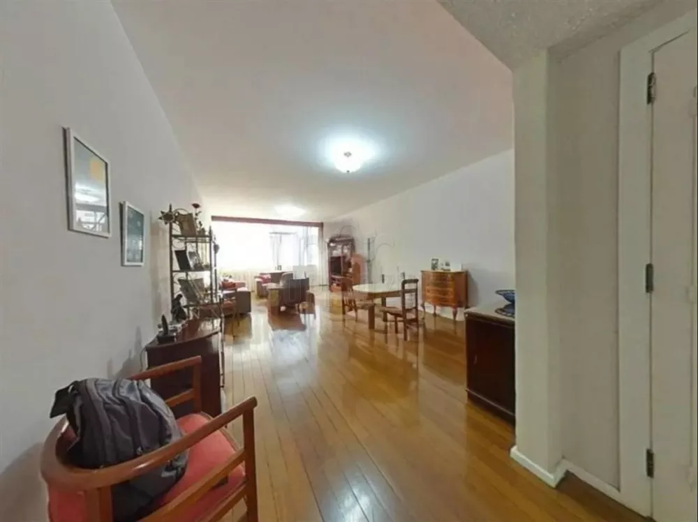 Apartamento, 3 quartos, 206 m² - Foto 1