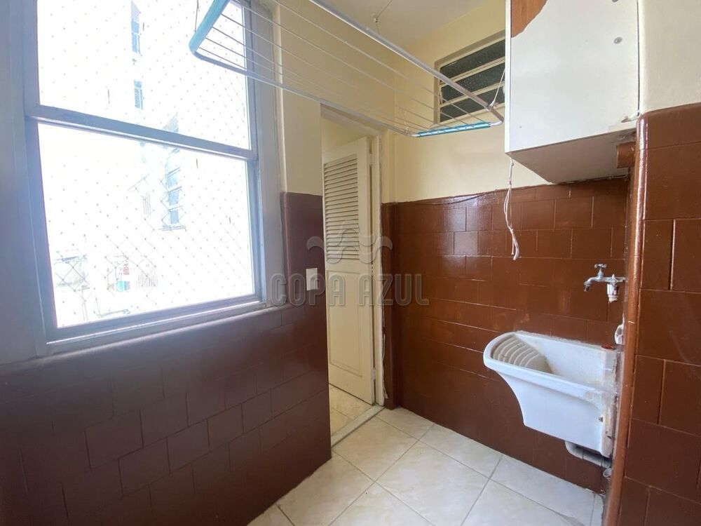 Apartamento à venda com 2 quartos, 75m² - Foto 20