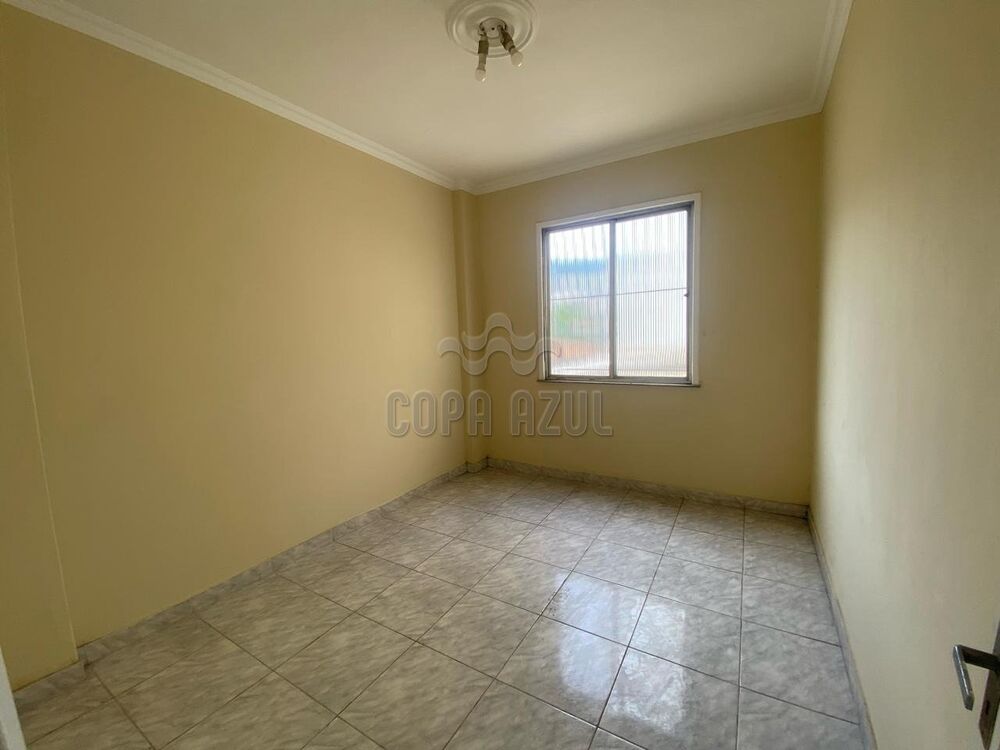 Apartamento à venda com 2 quartos, 75m² - Foto 11