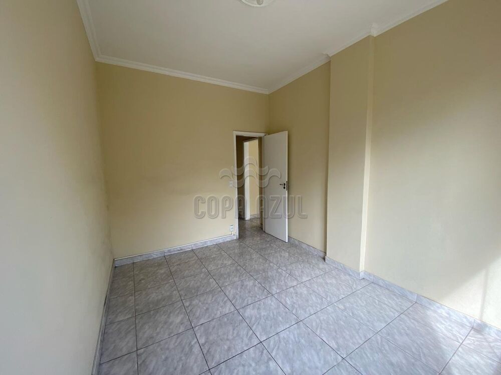 Apartamento à venda com 2 quartos, 75m² - Foto 8