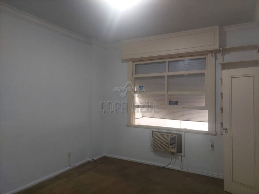 Apartamento à venda com 3 quartos, 142m² - Foto 6
