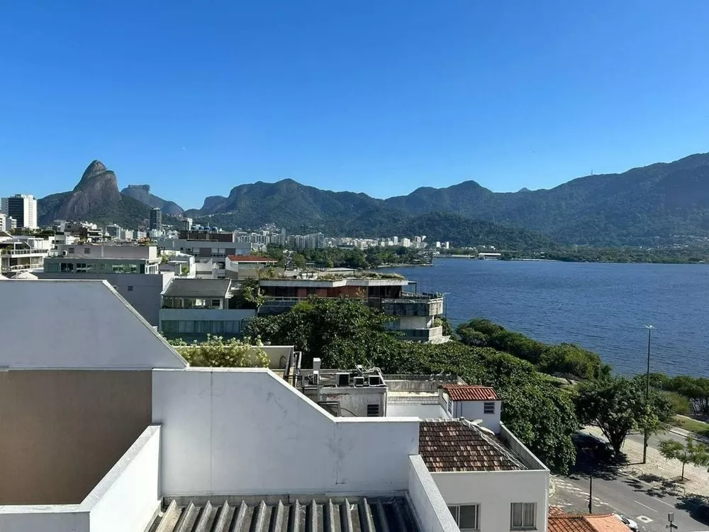 Cobertura, 3 quartos, 302 m² - Foto 1