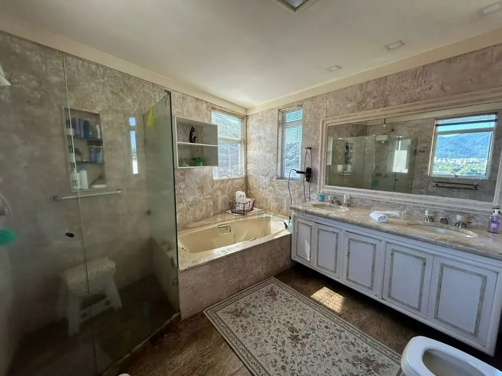 Cobertura, 3 quartos, 302 m² - Foto 37