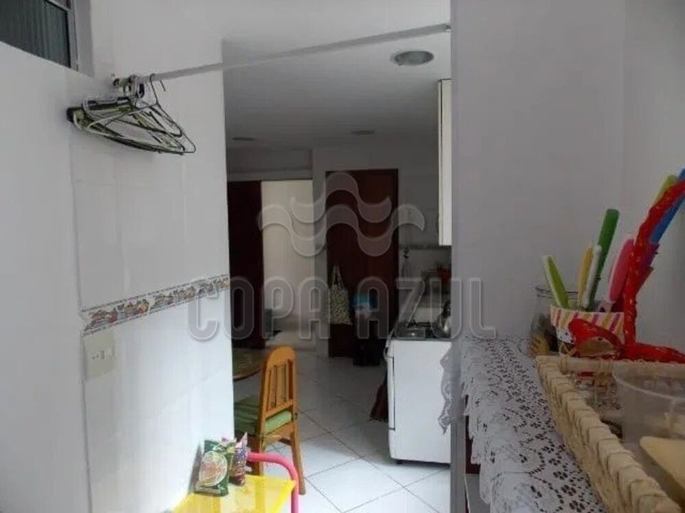 Apartamento à venda com 3 quartos, 95m² - Foto 11