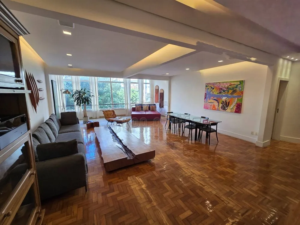 Apartamento, 3 quartos, 210 m² - Foto 2