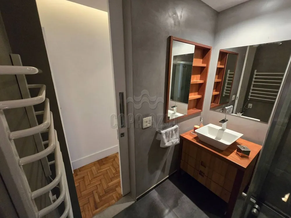 Apartamento, 3 quartos, 210 m² - Foto 1