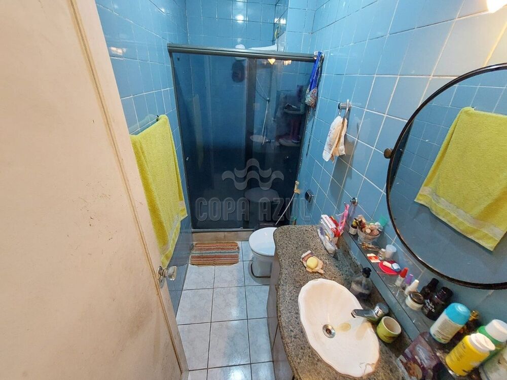 Apartamento à venda com 2 quartos, 75m² - Foto 12