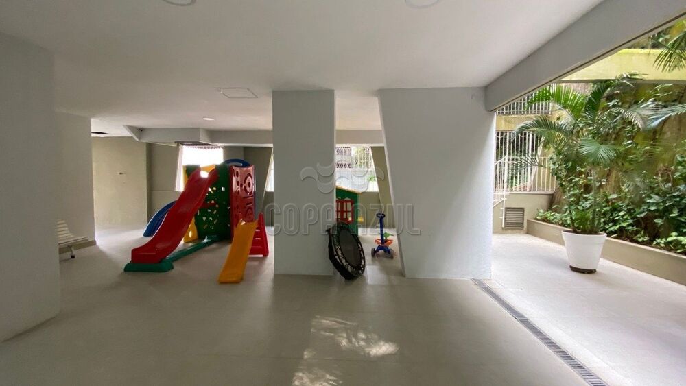 Apartamento à venda com 3 quartos, 95m² - Foto 20