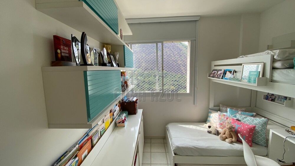 Apartamento à venda com 3 quartos, 95m² - Foto 9
