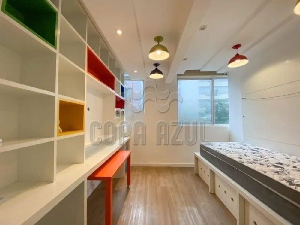 Apartamento à venda com 4 quartos, 170m² - Foto 8