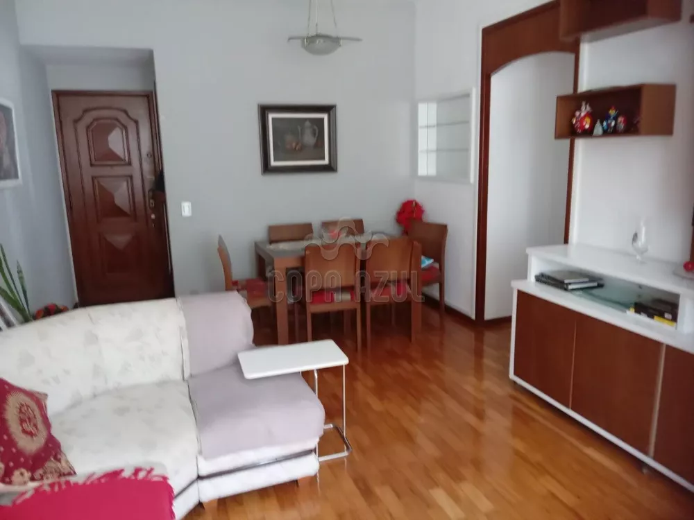 Apartamento à venda com 3 quartos, 90m² - Foto 4