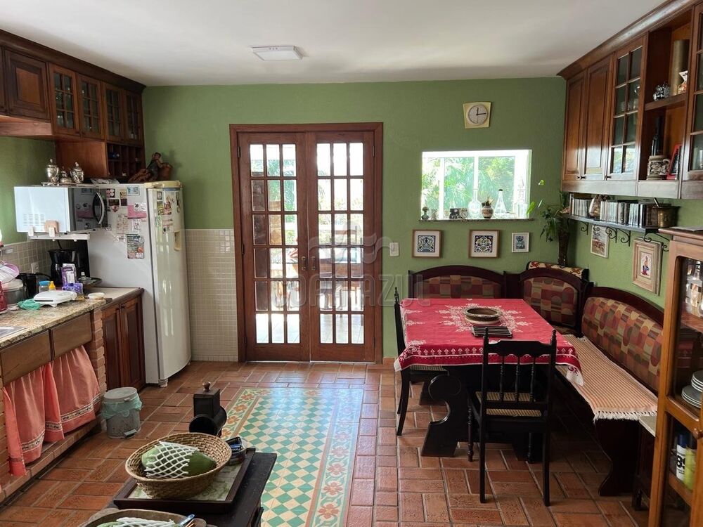 Casa à venda com 5 quartos, 296m² - Foto 14