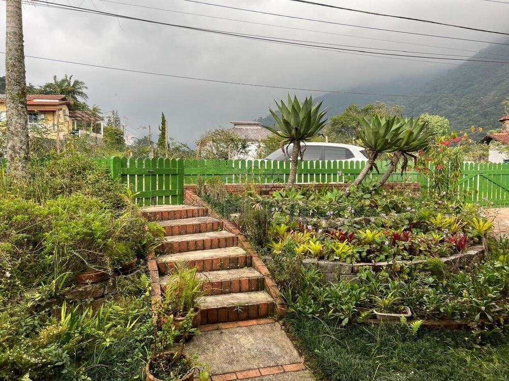 Casa à venda com 5 quartos, 296m² - Foto 5