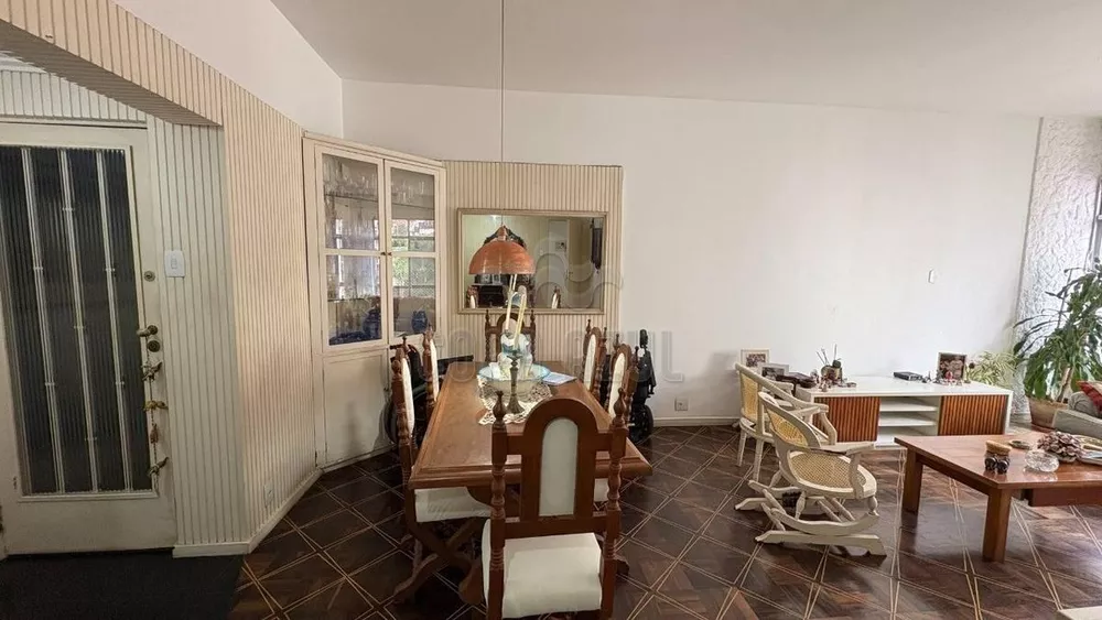 Apartamento, 4 quartos, 125 m² - Foto 1